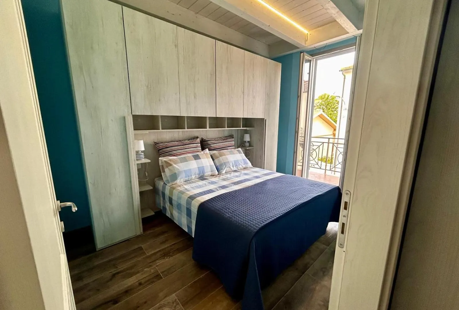 Apartment Appartamento Camillo Benso Follonica Italy